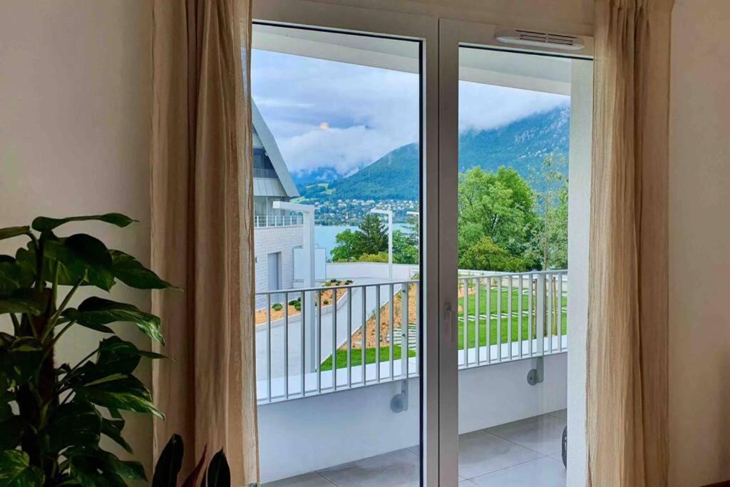 Le Boheme Beau T2 Vue Lac & Montagnes + Garage Annecy Exteriér fotografie